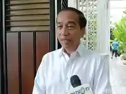 Jokowi Akui Terdapat Komunikasi dengan Golkar, Namun...